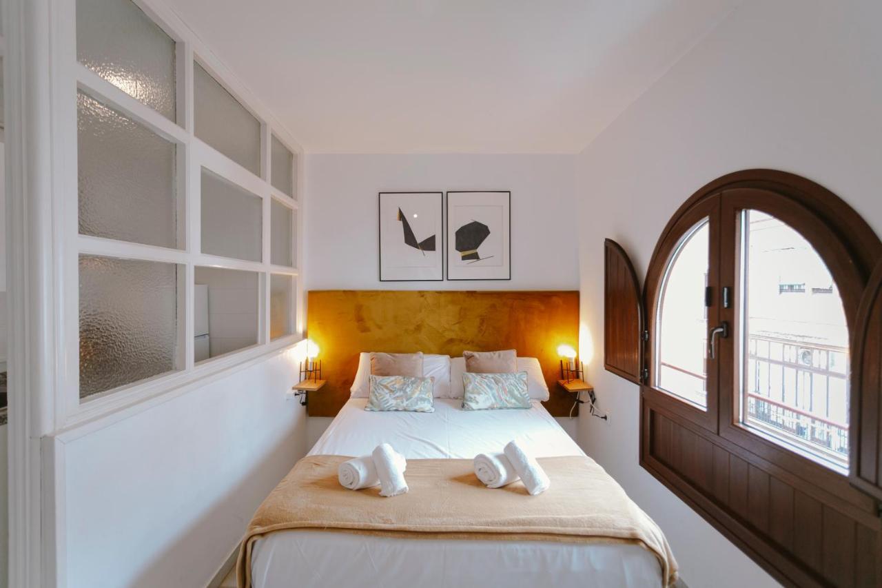 Апартаменты Complete Studio With Terrace - 1Bth- La Giralda Севилья Экстерьер фото