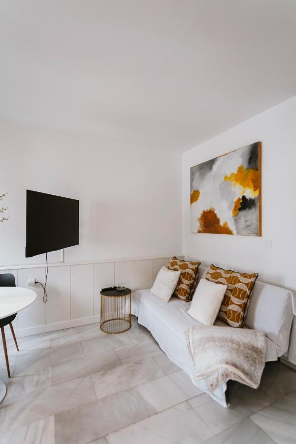 Апартаменты Complete Studio With Terrace - 1Bth- La Giralda Севилья Экстерьер фото