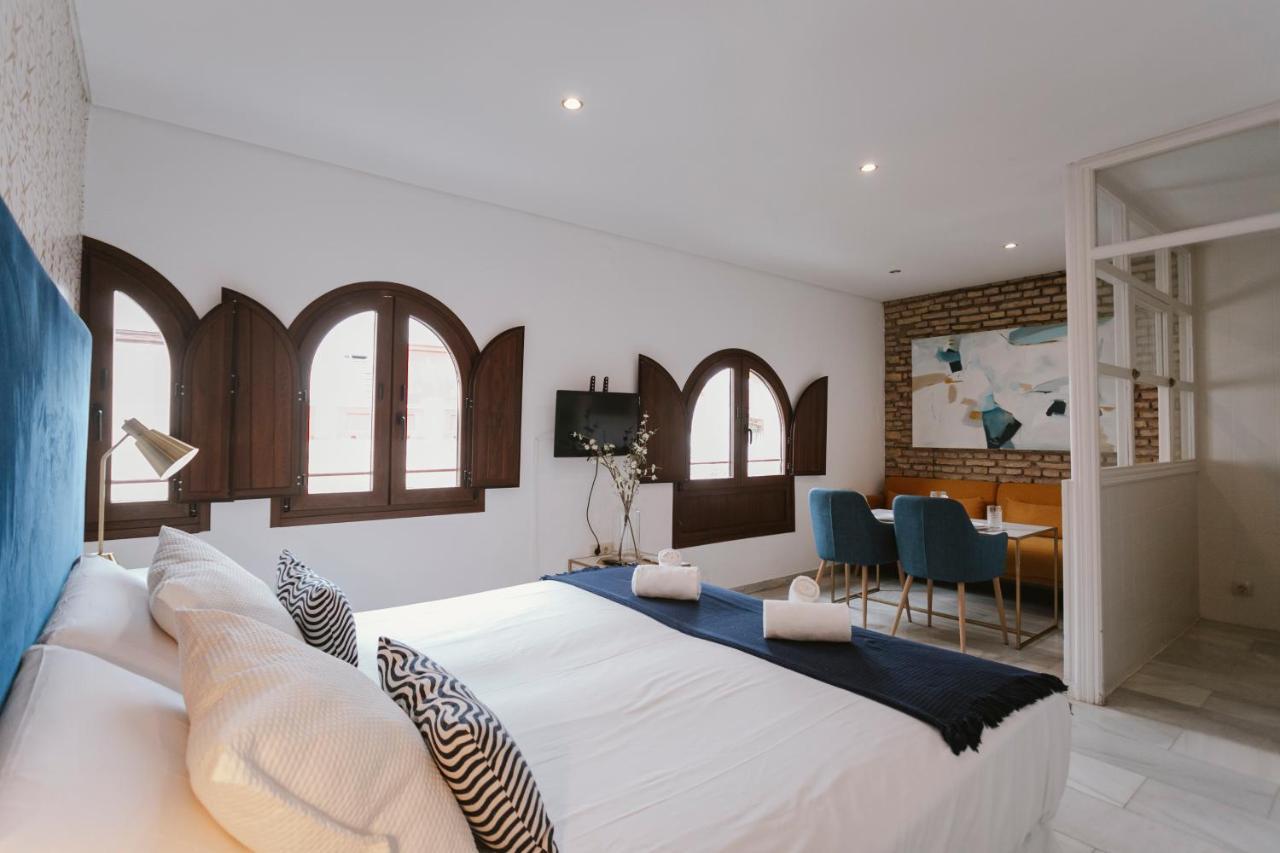 Апартаменты Complete Studio With Terrace - 1Bth- La Giralda Севилья Экстерьер фото